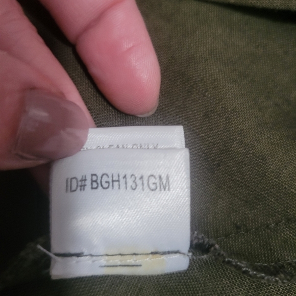 BCBGMAXAZRIA linen blend skirt with belt size 2 - Picture 9 of 10